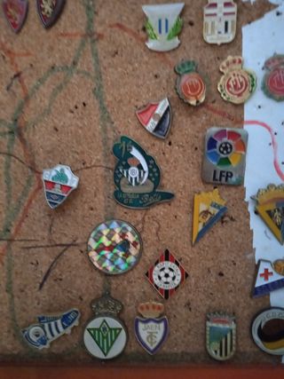 PINS FUTBOL VARIADOS