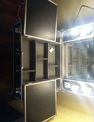 Camerino para maquilladores