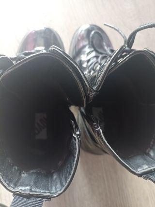 Botas charol