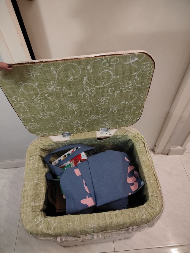 Cesta para guardar ropa