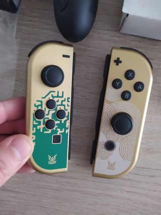Nintendo Switch OLED Edición Zelda