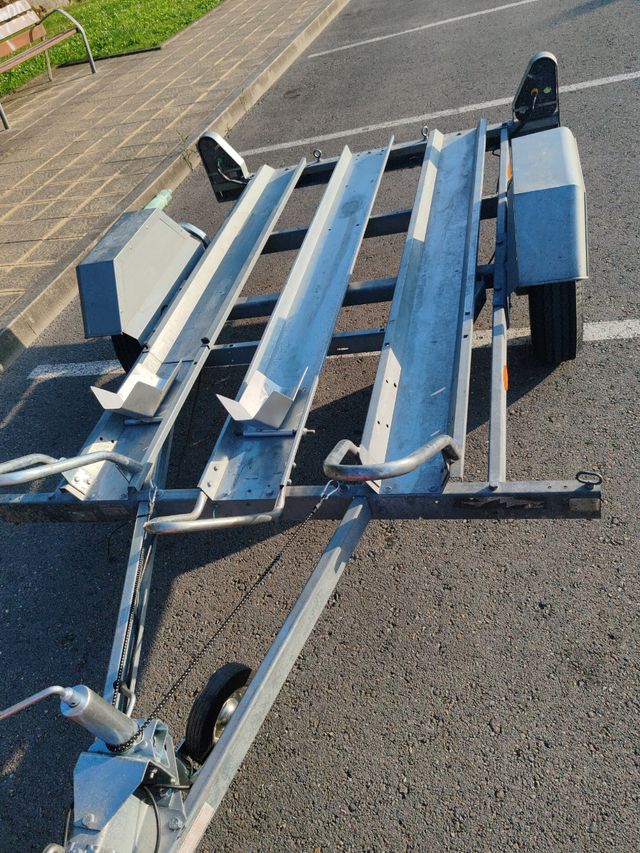 Alquiler Remolque 3 motos o transporte