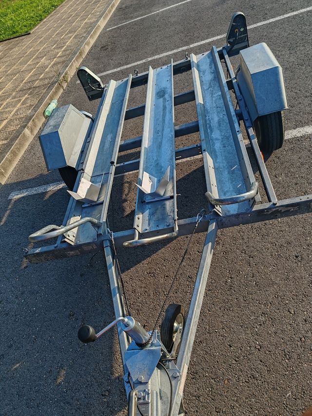 Alquiler Remolque 3 motos o transporte