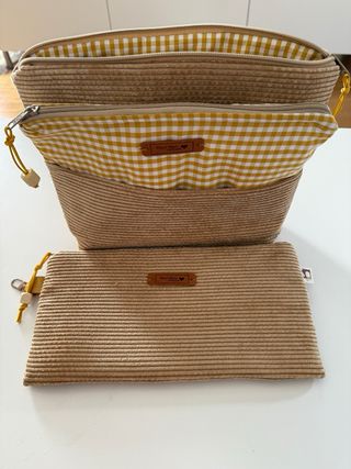 Neceser, estuche, cartera, funda libro, ordenador