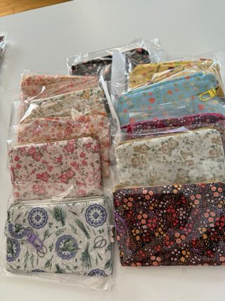 Neceser, estuche, cartera, funda libro, ordenador