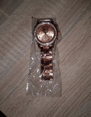 Reloj nuevo a estrenar