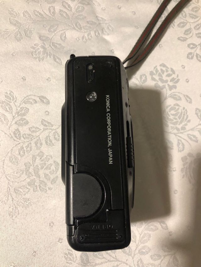 Cámara de fotos KONIKA EF-80