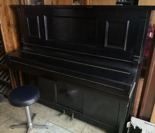 Piano de pared