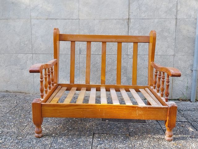 Butacas de madera 