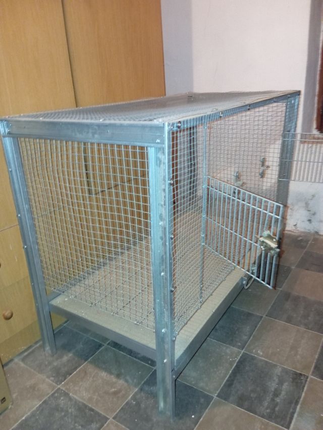 Jaula metálica nueva a estrenar