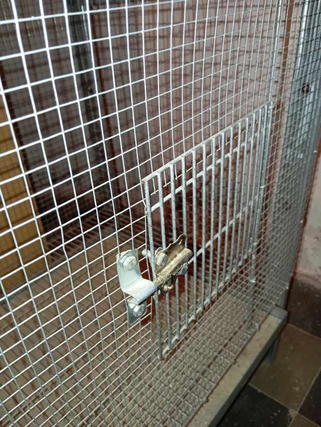 Jaula metálica nueva a estrenar