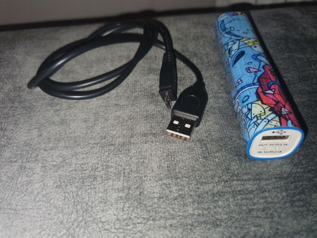 Batteria esterna per telefono cellulare