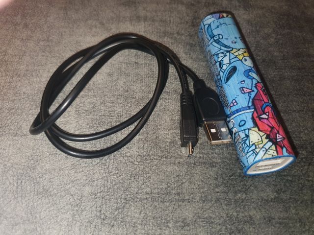 Batteria esterna per telefono cellulare