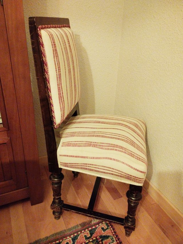 Sedie imbottite classiche. Offerta in confezioni da 4 o 6