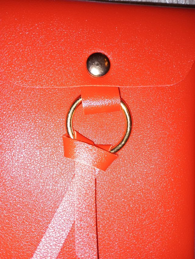 Borsetta porta cellulare