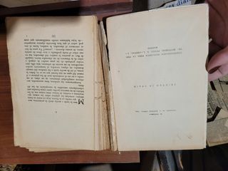 Libro religioso antiguo