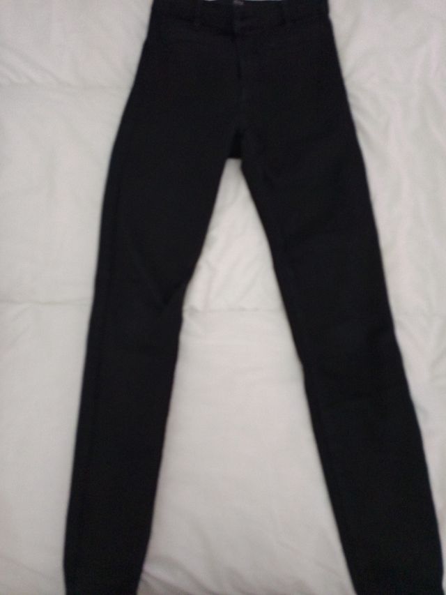 Pantalón Bershka talla 36