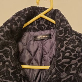 Abrigo negro brocado