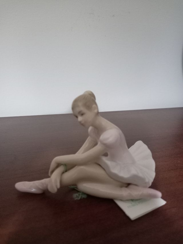Ballerina in fine porcellana 