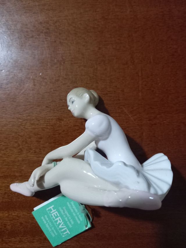 Ballerina in fine porcellana 