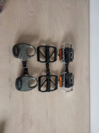 PIEZAS DE BICICLETA POR LOTE O SUELTAS.