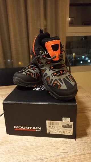 Zapatillas montaña niño Titan Low Mountain PRO T37