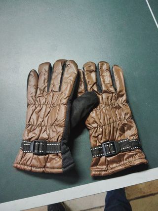 Guantes nuevos 