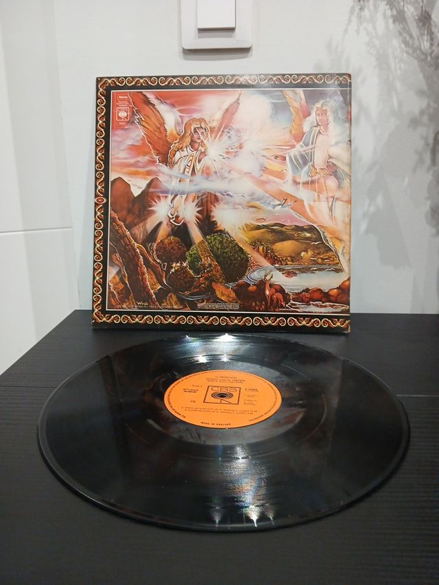 ILUMINATIONS SANTANA