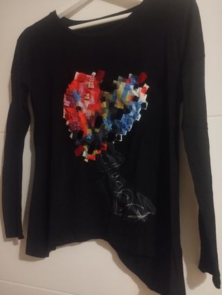 Camiseta desigual 