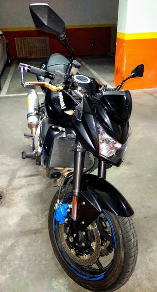 Kawasaki Z750