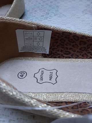 Bailarinas básicas doradas o plata sin estrenar