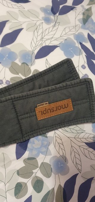 Mochila portabebé.