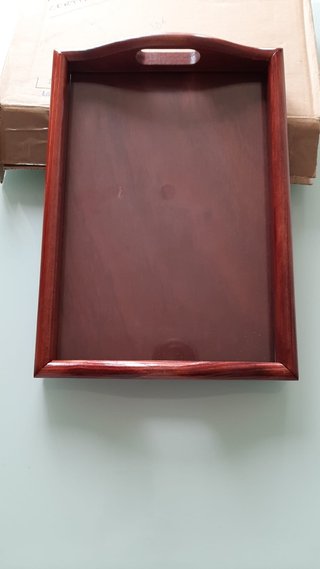 Bandeja con cristal