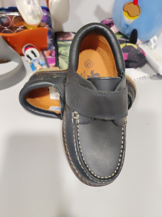 Zapato de niño número 27