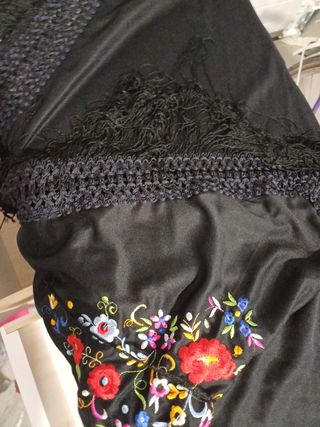 Manto manila color negro