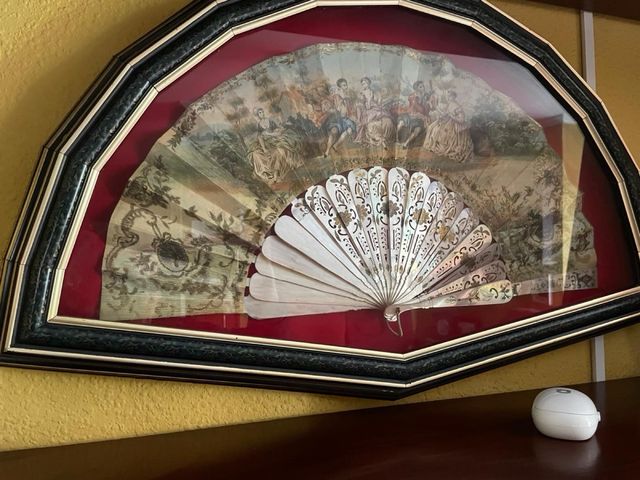 Abanico antiguo nacar. restaurado