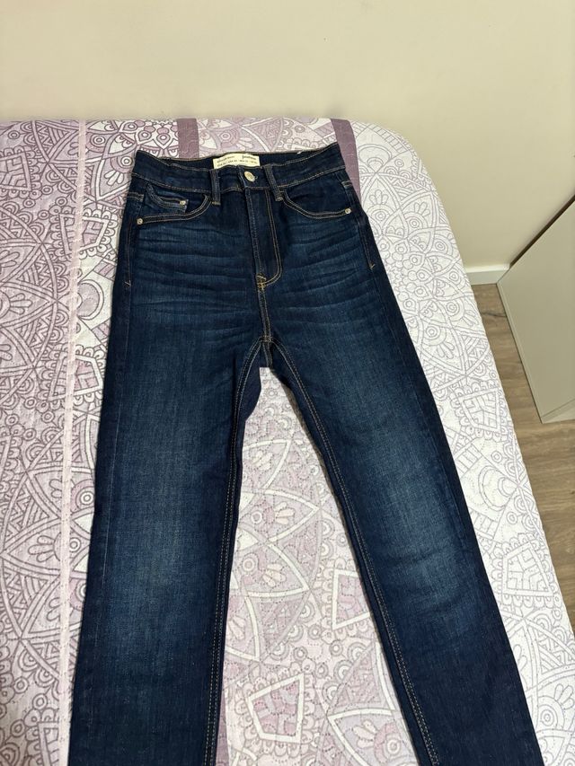 pantalones vaqueros pitillos