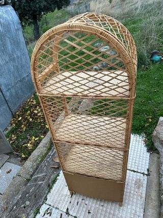 Mueble armarito mimbre
