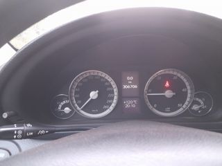 Mercedes-Benz Clase C 2005