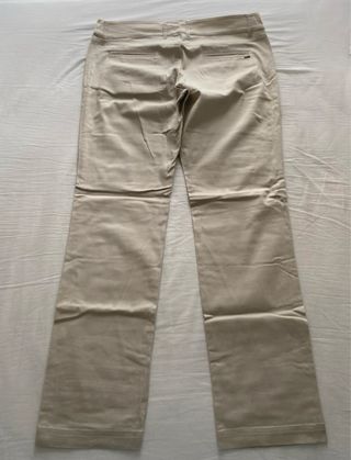 Pantalón Mango beige