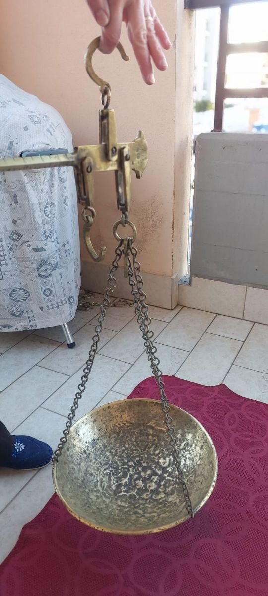 Antica bilancia da fruttivendolo