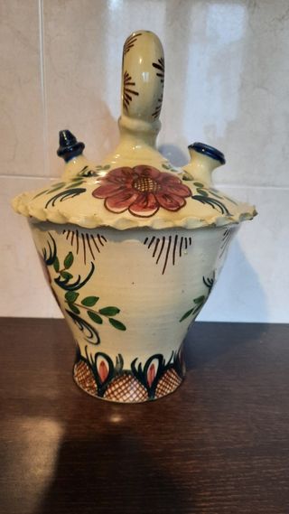 Botijo decorativo de Manises