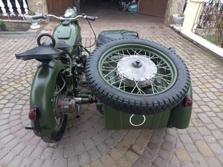 Moto URAL