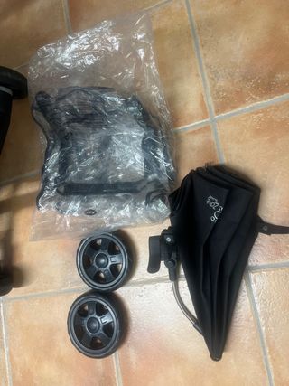 Cotxet jané con maxicosi