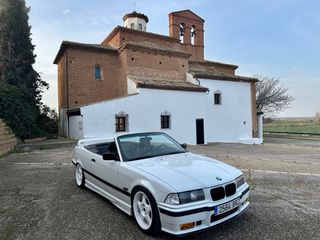 BMW e36 320i Cabrio