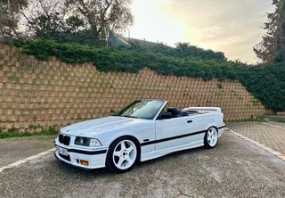 BMW e36 320i Cabrio