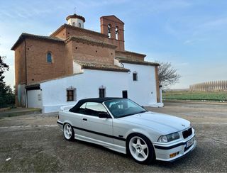 BMW e36 320i Cabrio