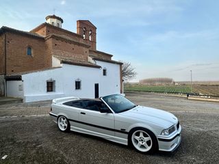 BMW e36 320i Cabrio