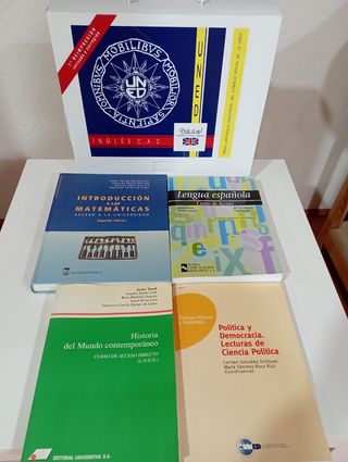 Libros de inglés UNED PICK IT UP! INGLÉS C.A.D.