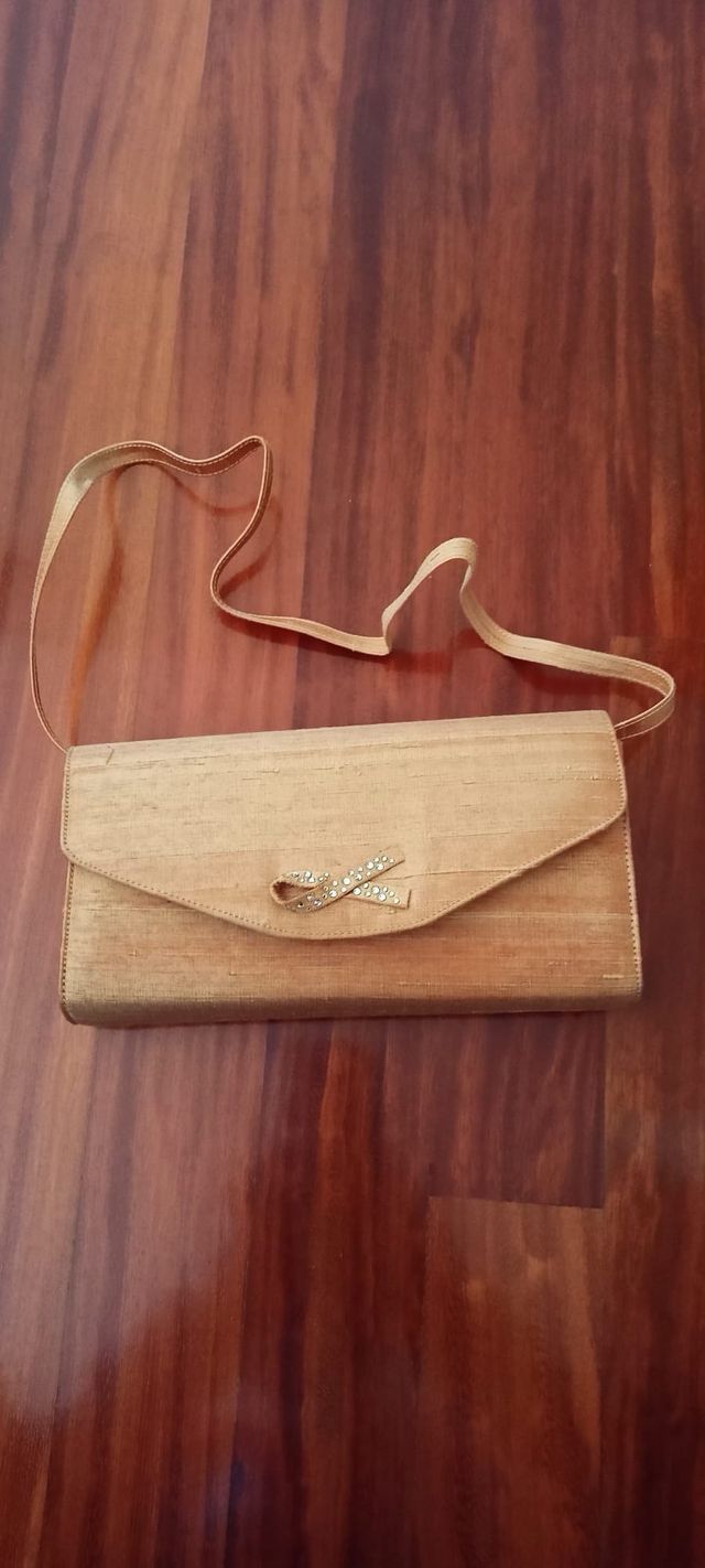 Conjunto Zapatos y bolso fiesta.